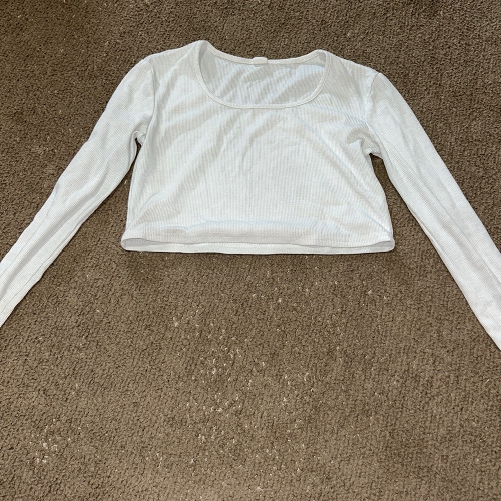 white long sleeve crop top never worn shein